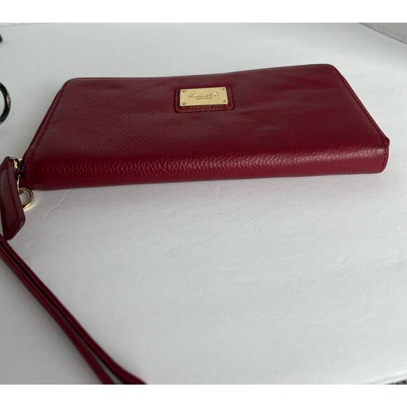Kenneth Cole NY Dark Red Pebble Leather Zip Around Clutch Wallet Wristlet - Picture 5 of 12